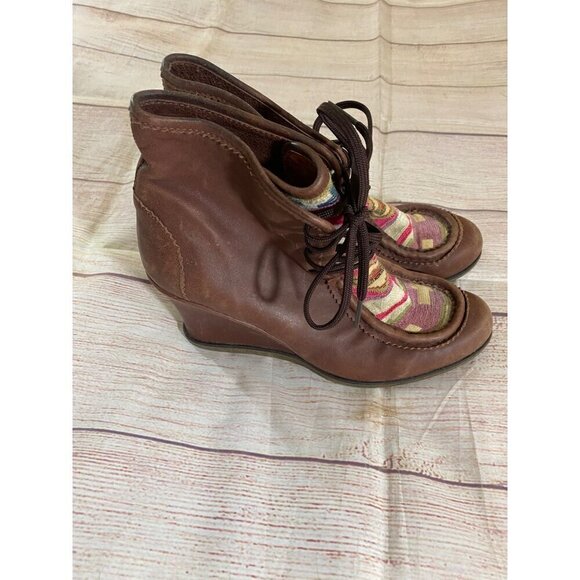 Anthropologie Holding Horses Women's Leather Tribal Boots - 38 (US 8) - Picture 5 of 12